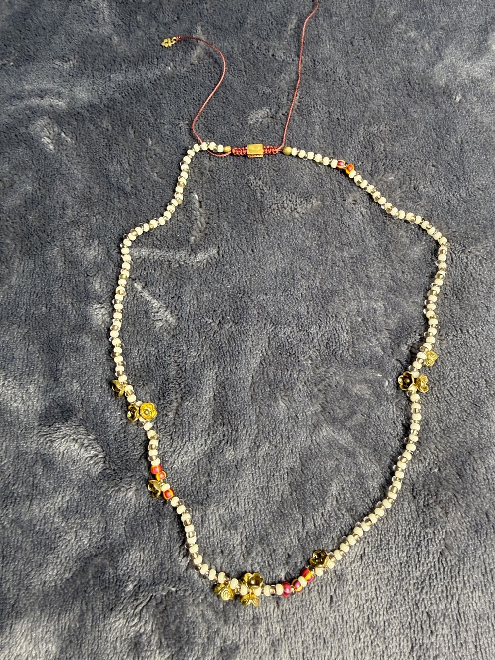 Gold and White Beaded Floral Adjustable Necklace